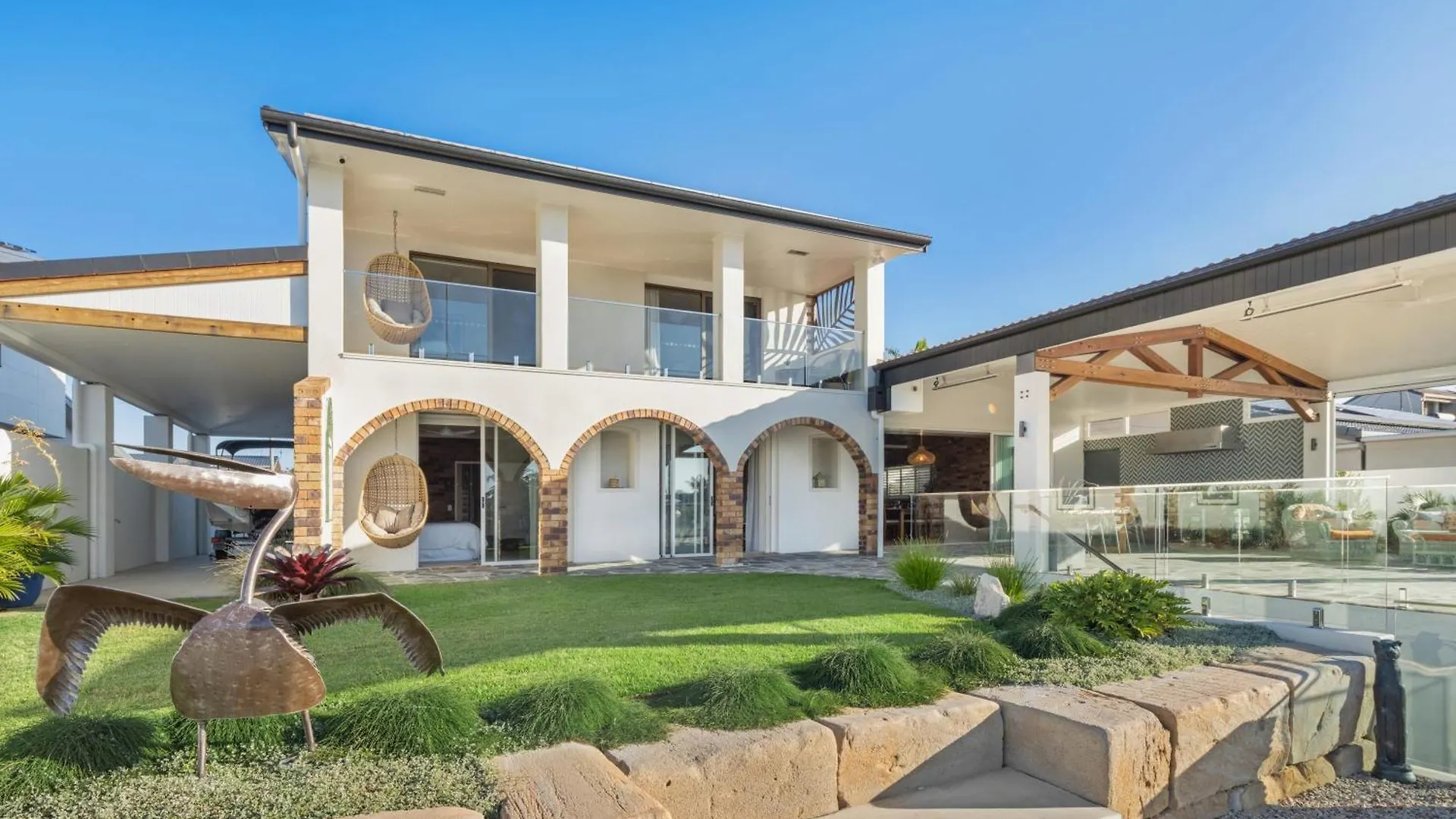 Waterfront Bliss On Maroochydore Canal Avustralya