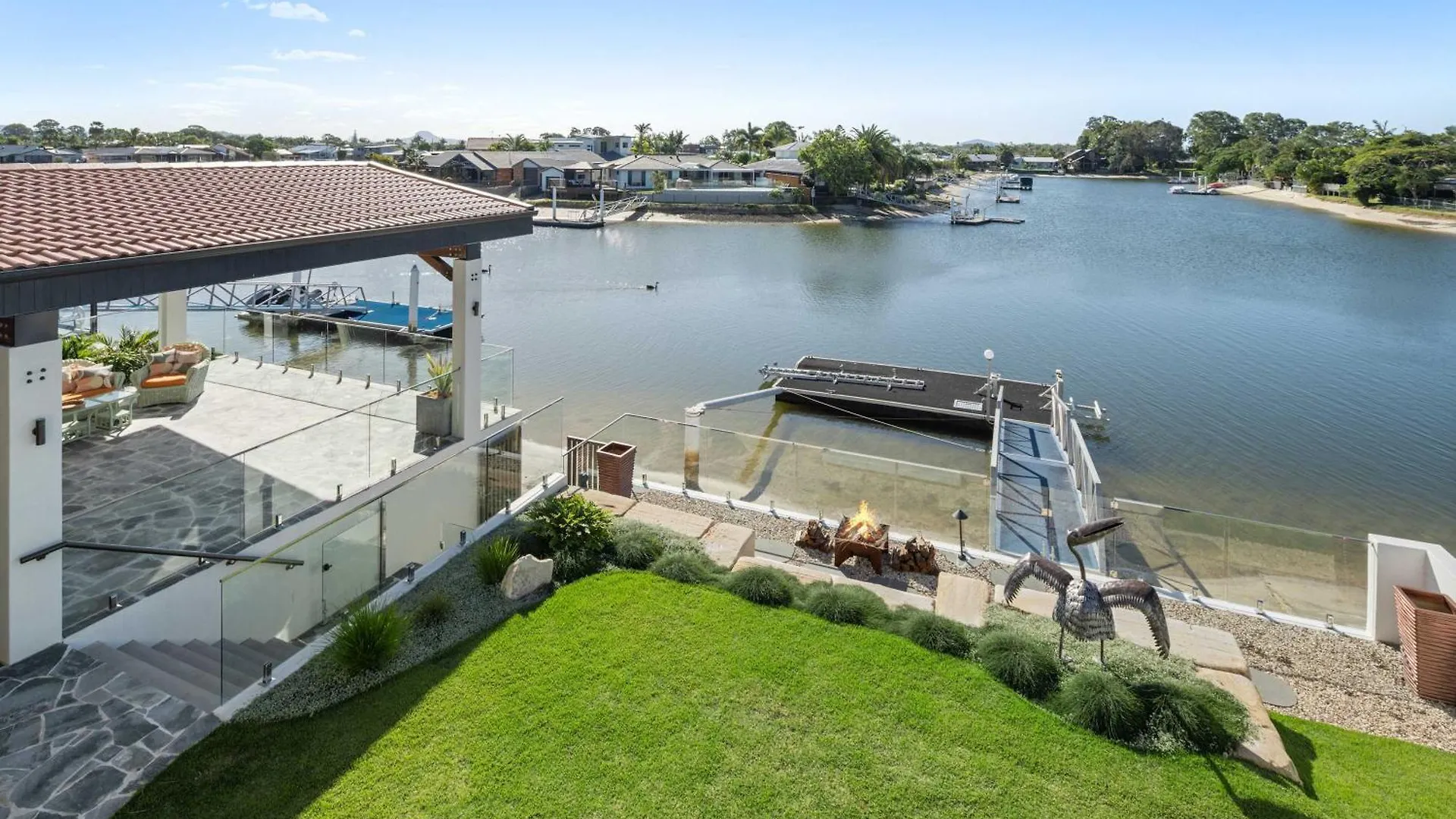 Waterfront Bliss On Maroochydore Canal